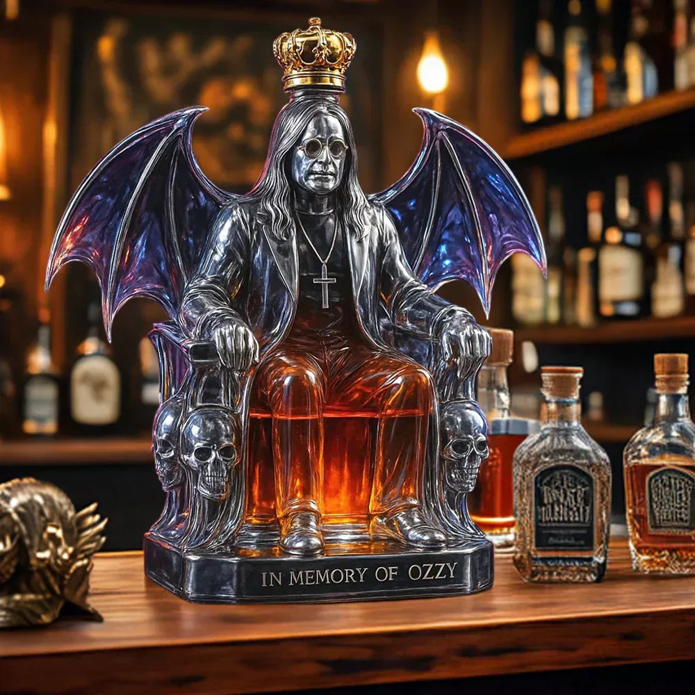Mia Ottawa - Legendary Heavy Metal Decanter