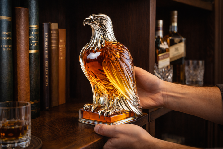 Mia Ottawa - Eagle Edition Whiskey Flask