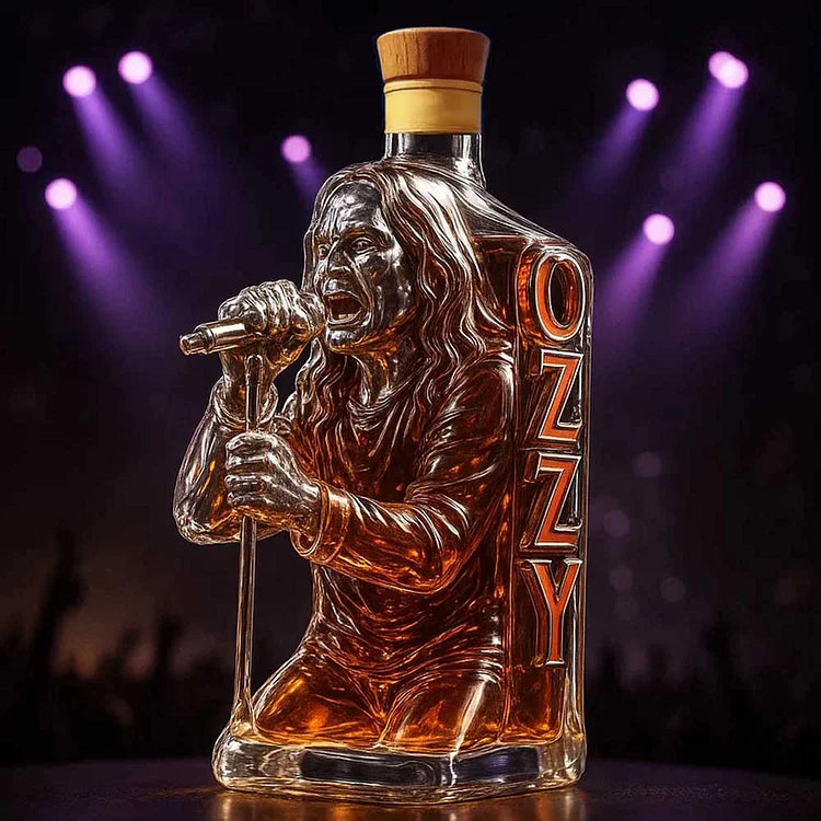 Mia Ottawa - Artistic Whiskey Bottle
