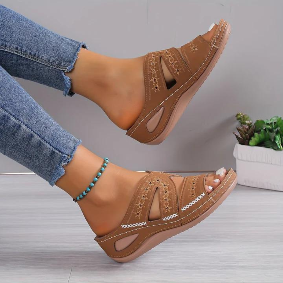 Sandy's™ Orthopedic Sandals for Everyday Comfort