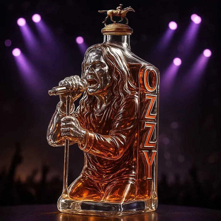 Mia Ottawa - Artistic Whiskey Bottle