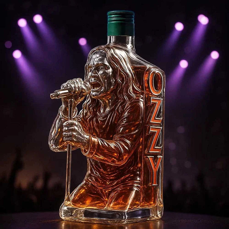Mia Ottawa - Artistic Whiskey Bottle
