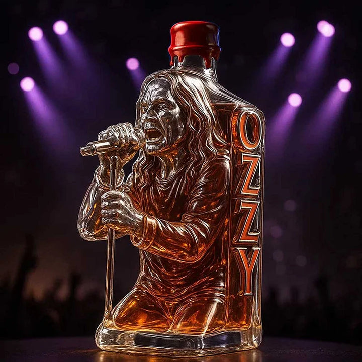 Mia Ottawa - Artistic Whiskey Bottle