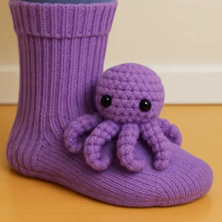 Mia Ottawa - Playful Animal Socks